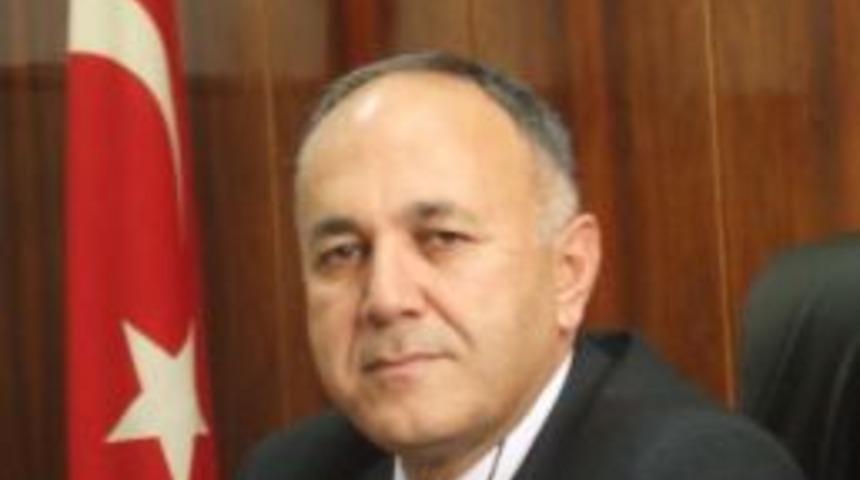 40 Yıllık İdareci, İdareciler Derneği&rsquo;ne İsyan Etti