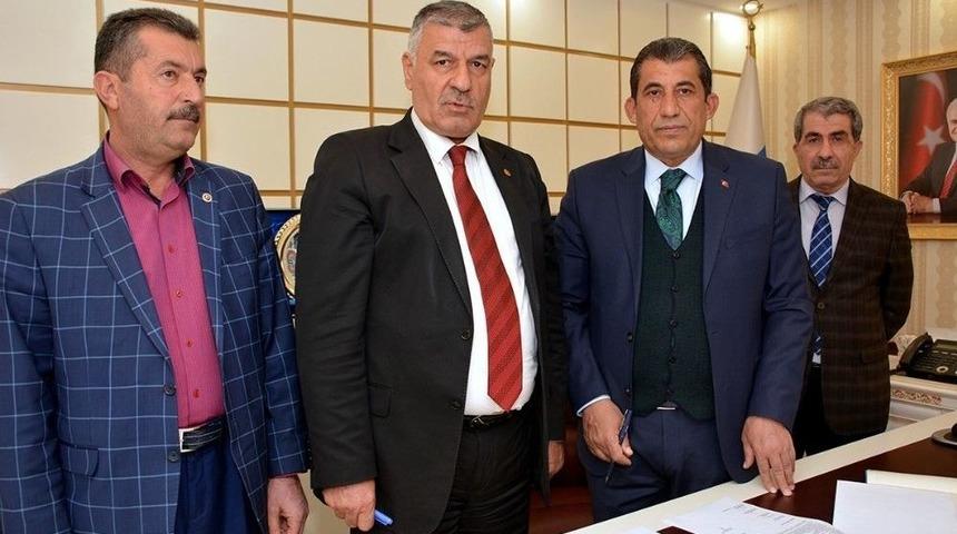 Ceylanpınar&rsquo;da Belediye İş&ccedil;ileri 3 Yıllık Toplu S&ouml;zleşme İmzalandı