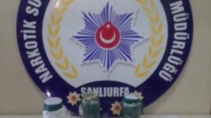 Şanlıurfa&rsquo;da 2 Kilo Metamfetamin Maddesi Ele Ge&ccedil;irildi