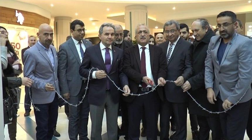 Kud&uuml;s Sergisine &ldquo;dikenli Telli&rdquo; A&ccedil;ılış