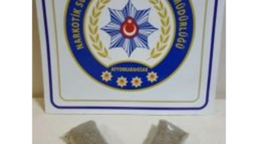 Durdurulan Ara&ccedil;ta Polis 312,42 Gram Bonzai Yakaladı