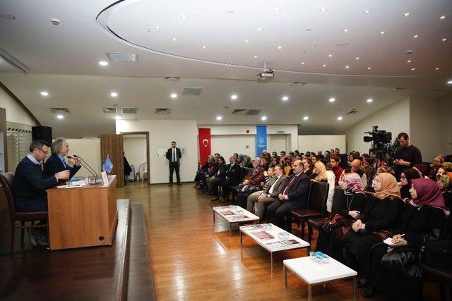 Prof. Dr. İskender Pala, Ortadoğu’da Oynanan Oyunlara Dikkat Çekti