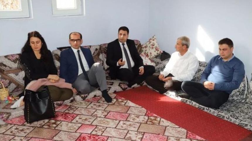 Kaymakam Ayca, Ertun&ccedil; Ailesinin Evinde Misafir Oldu