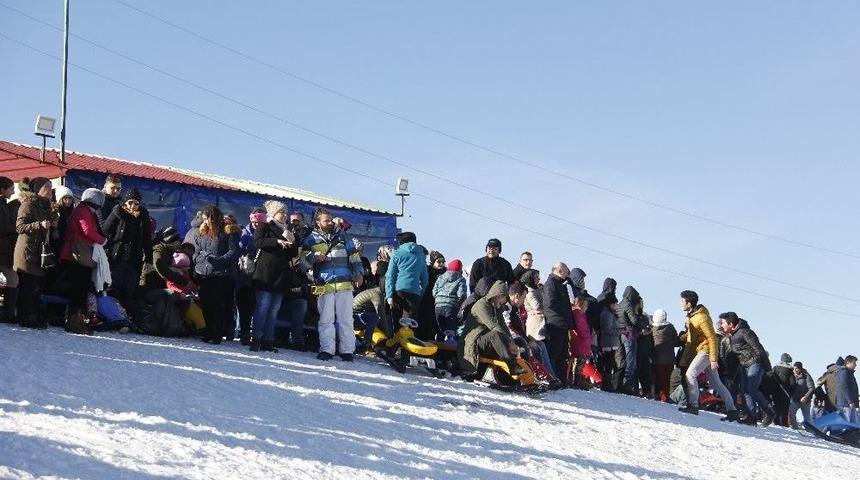 (&ouml;zel Haber) Uludağ&rsquo;a Kızak Akını