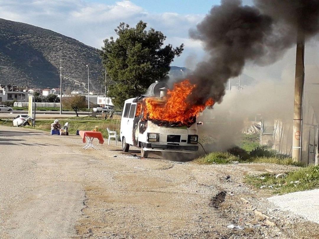 İtfaiyenin M&uuml;dahale Ettiği Ara&ccedil; Hareket Etti