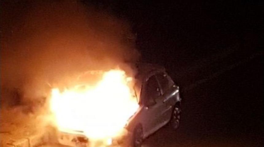 Seyir Halinde Alev Alev Yandı