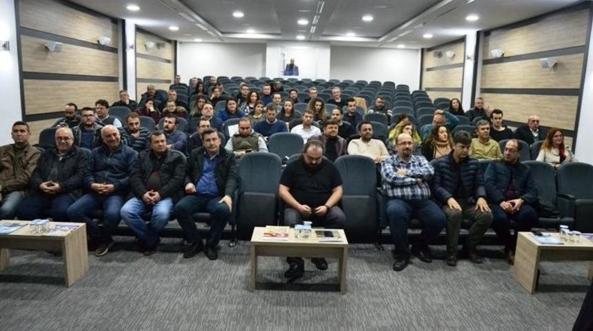 Biga&rsquo;da &rsquo;gelecek Dijital D&ouml;n&uuml;ş&uuml;m Bizi Nereye G&ouml;t&uuml;r&uuml;r&rsquo; Semineri