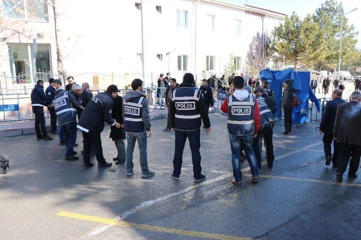 Başbakan Yıldırım: "kongrelerimiz Bayram Yeri Gibidir" G2