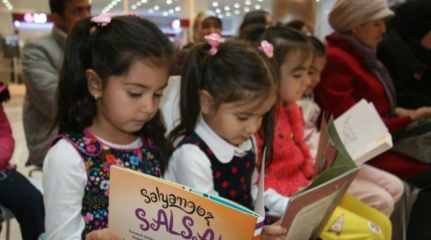 Hacı Ahmet &Ouml;zsoy Ortaokulu&rsquo;nun &ldquo;bibliyofilleri&rdquo; Topluca Kitap Okudu