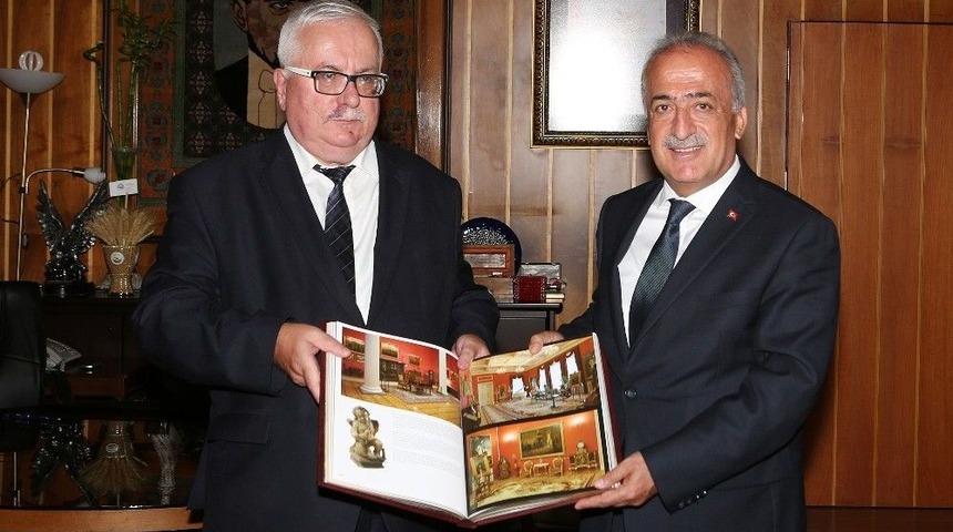 D&uuml;nya &Uuml;niversitesi Olma Yolunda Bir Adım Daha