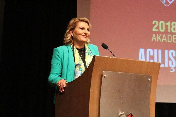 İkü Akademik Yıl Açılışını Gerçekleştirdi G3