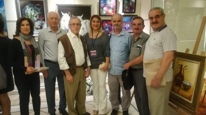 Renklerle Adım Adım Karma Sanatlar Sergisi