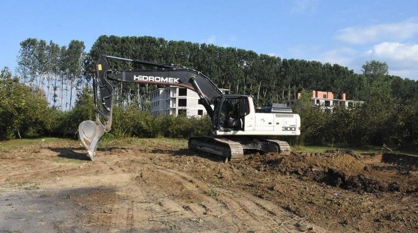 Başkan Ay, Yeni Yolda İncelemelerde Bulundu