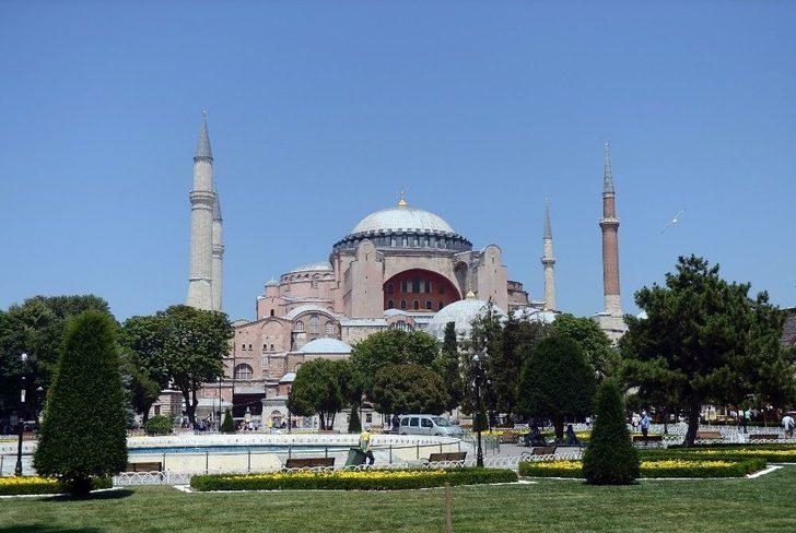 Anayasa Mahkemesi, Bir Dernek Tarafından Ayasofya Müzesi’nin Namaz Kılınması İçin G5