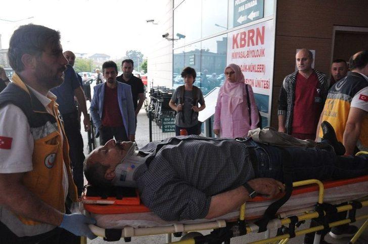 Otomobil Bir Yana Motoru Bir Yana G4