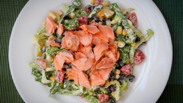 Somon salatası nasıl yapılır?