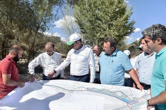 Mamak’ın Central Parkı Tamamlanıyor