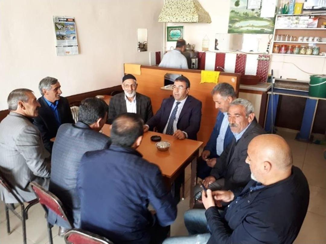 Başkan Toksoy, &Ouml;nce Vatandaşla G&ouml;r&uuml;ş&uuml;yor Ardından Mesaiye Başlıyor