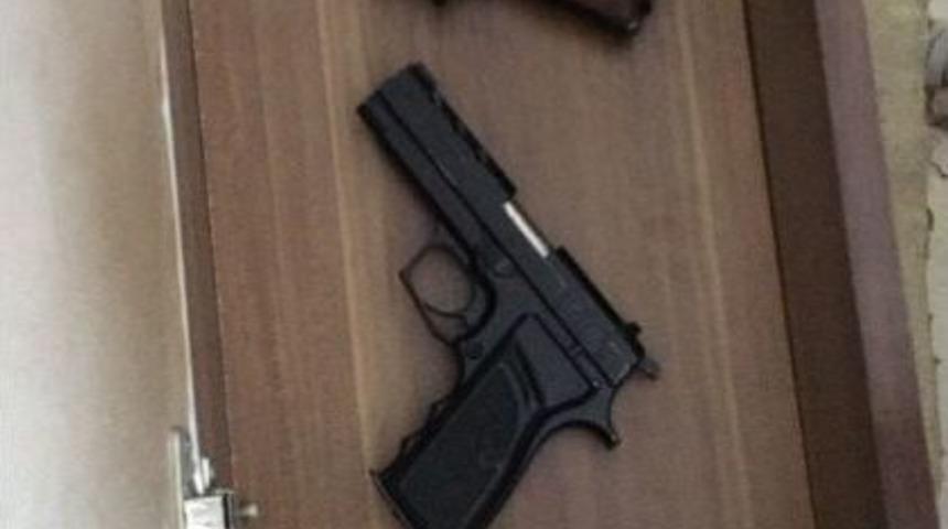 Alanya’da Silahlı Suç Örgütü Operasyonu: 8 Gözaltı