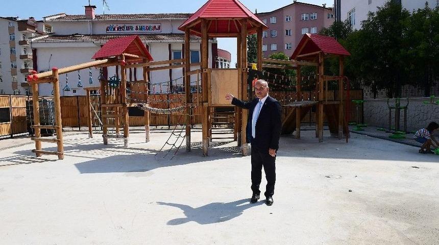 Altınordu Belediyesinden Yeni Mahalle&rsquo;ye Modern Ve G&uuml;venli Park