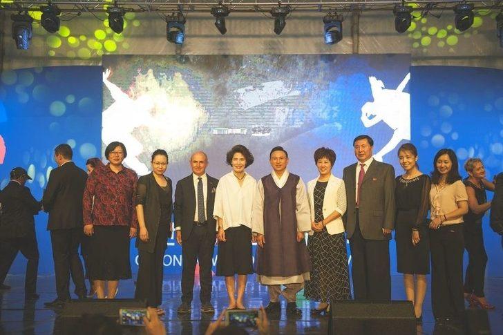 Başkan Akgün: "festivaller Dünya Barışına Hizmet Eden En İyi Faaliyettir" G2