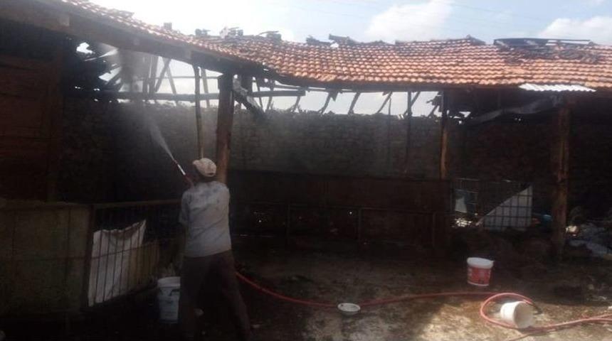 Aslanapa’da Yangın