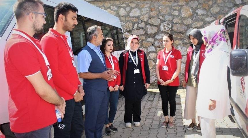 Kapı Kapı Gezip Halkın Derdine Derman Oluyorlar