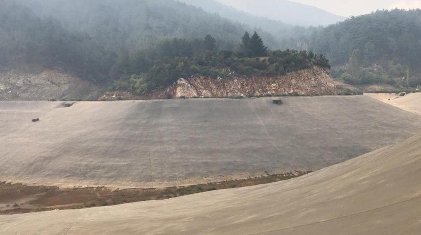 Hatay&rsquo;daki Yangında Vatandaşın Boş Su G&ouml;leti İsyanı