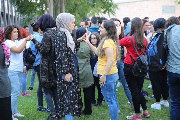 Agü’de Oryantasyon Günleri G3