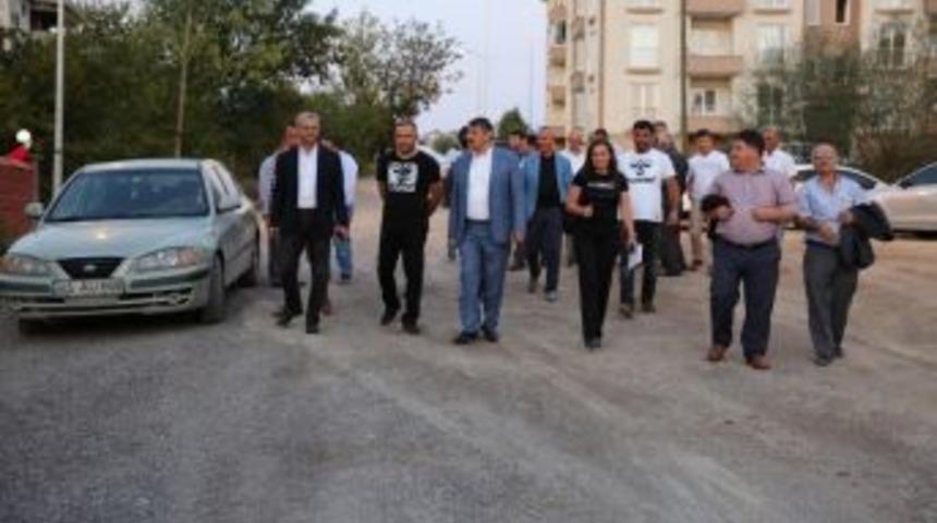 Belediye Başkanı Akın Talep Ve &Ouml;nerileri Dinledi