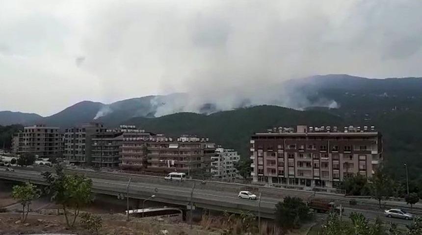 Hatay&rsquo;daki Yangın Kısmen Kontrol Altında