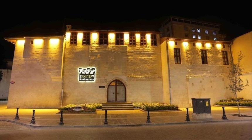 Milli M&uuml;cadele M&uuml;zesini 130 Bin Kişi Ziyaret Etti