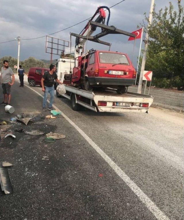 Para Nakil Aracı Otomobille Çarpıştı: 3 Yaralı