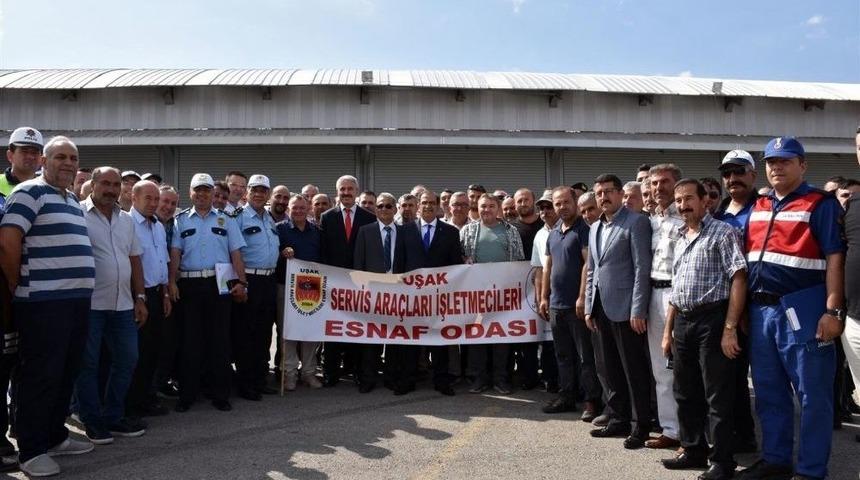 Uşak&rsquo;ta &Ouml;ğrenci Taşımacılığı Yapan Servis Ara&ccedil;ları Denetlendi