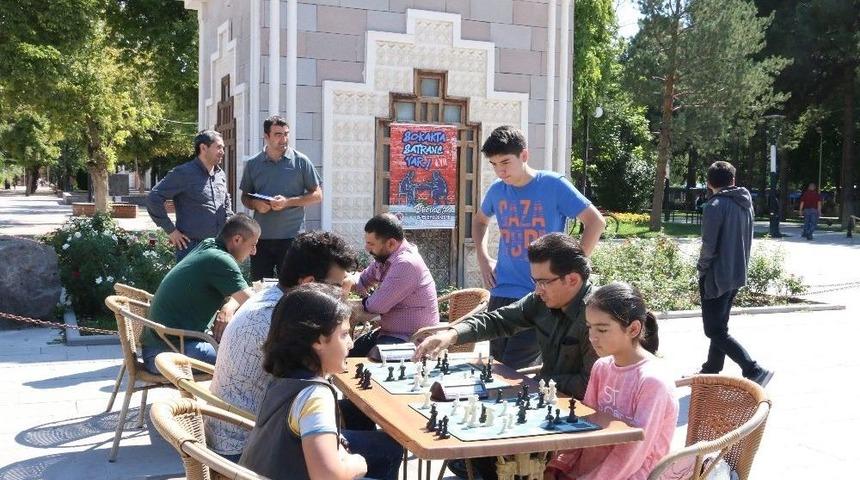 “sokakta Satranç Var” Projesi Erzincan’da Başladı
