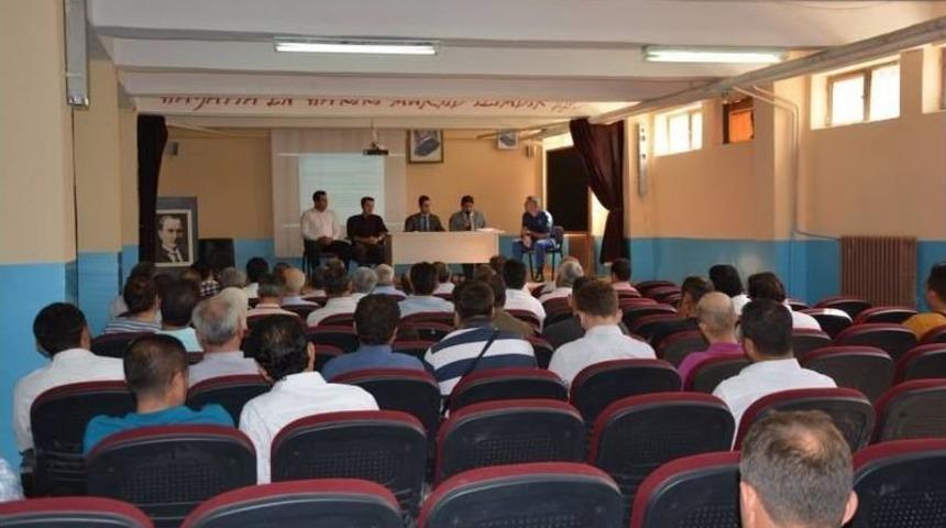 Selendi&rsquo;de Yeni Eğitim &Ouml;ğretim Yılı &Ouml;ncesi G&uuml;venlik Toplantısı