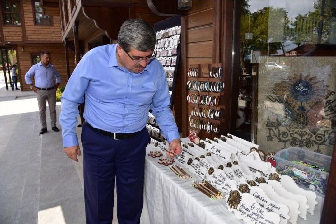 Başkan Can, Sultaneli Osmanlı Sokağı Esnafını Ziyaret Etti