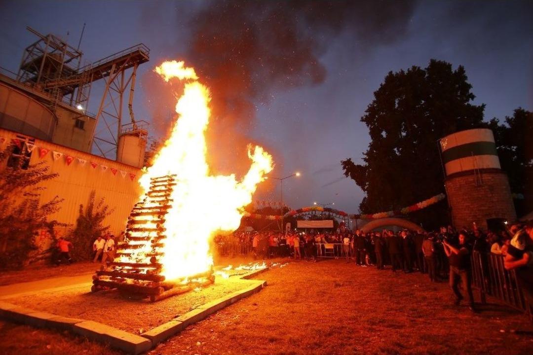 Kırklareli&rsquo;de &rsquo;kakava Ateşi&rsquo; Kadınlar İ&ccedil;in Yandı