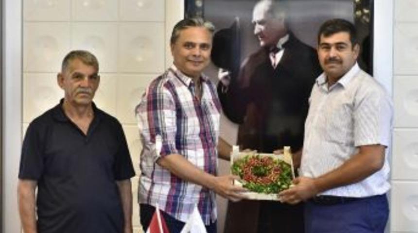 Muratpaşa Belediyesi&rsquo;nden S&uuml;s &Ccedil;elengi &Uuml;retimine Destek