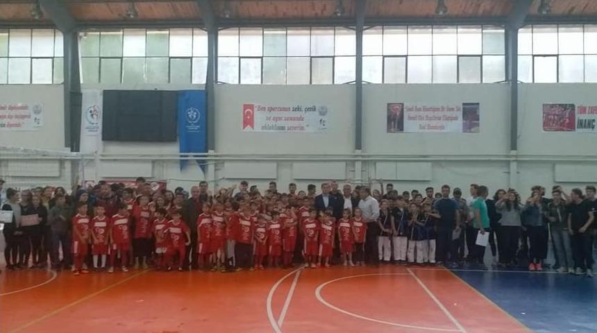 Yaz Spor Okulları Eğitimlerini Tamamladı