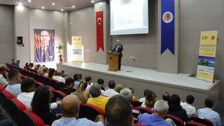 Meü’de ’uluslararası Eğitimde Ve Kültürde Akademik Çalışmalar Sempozyumu’