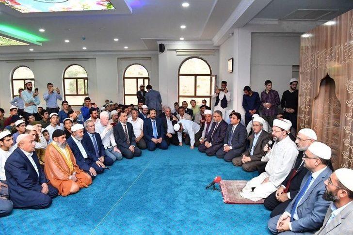 Diyanet İşleri Başkanı Erbaş: “gençlerimizi Bizden Koparmak İsteyenlere Fırsat Vermeyin” G2