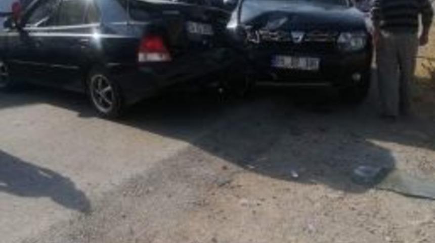 Ağrı&rsquo;da Trafik Kazası: 3 Yaralı