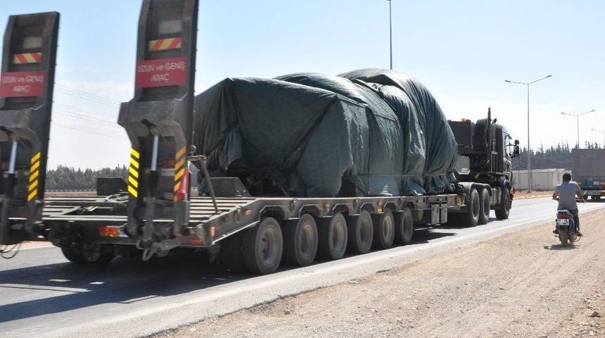 Hatay Sınırına Tank Sevkiyatı