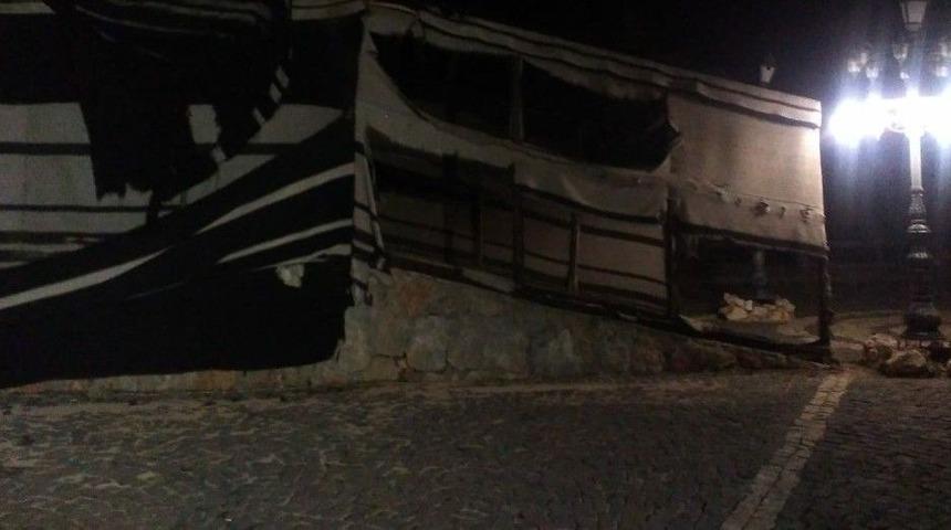 Sosyal Tesislerde Çıkan Yangın Korkuttu