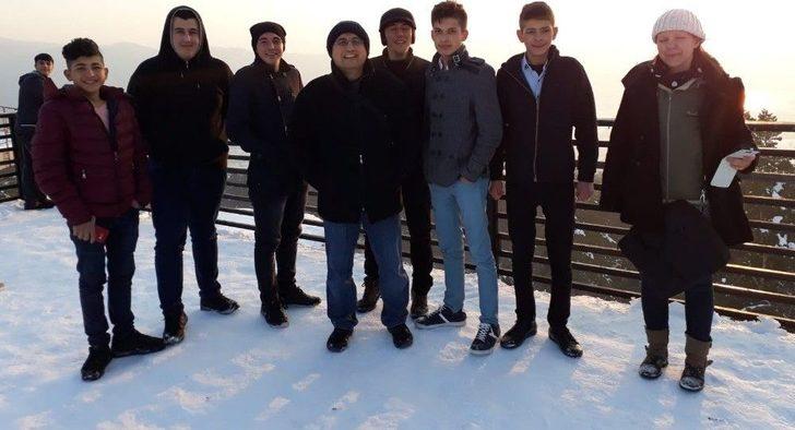 Afyonkarahisarlı Öğrencilerin Yurt Dışı Staj Deneyimi G2