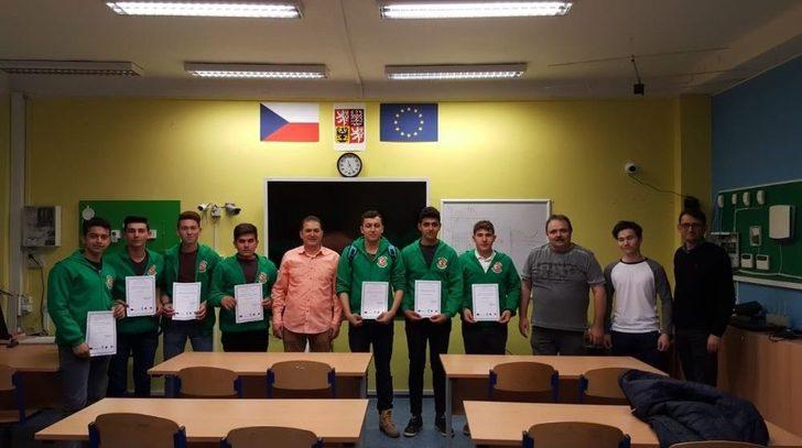 Afyonkarahisarlı Öğrencilerin Yurt Dışı Staj Deneyimi G4