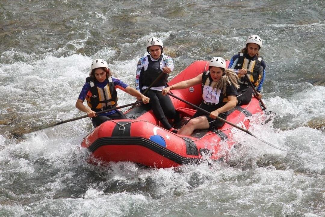 T&uuml;rkiye Rafting Şampiyonası &Ccedil;atak&rsquo;ta Başladı