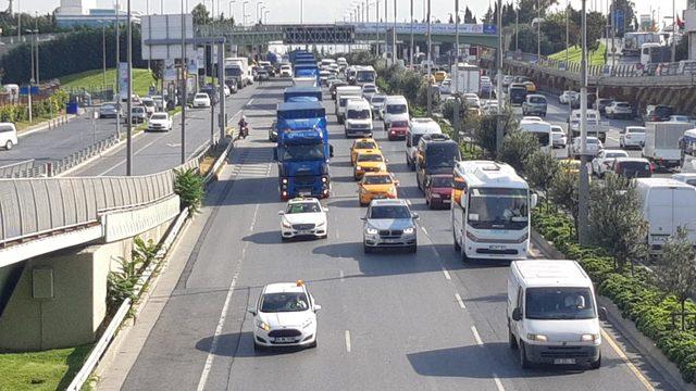 Atatürk Havalimanı'ndan yeni havalimanına 20 TIR yolda (1)