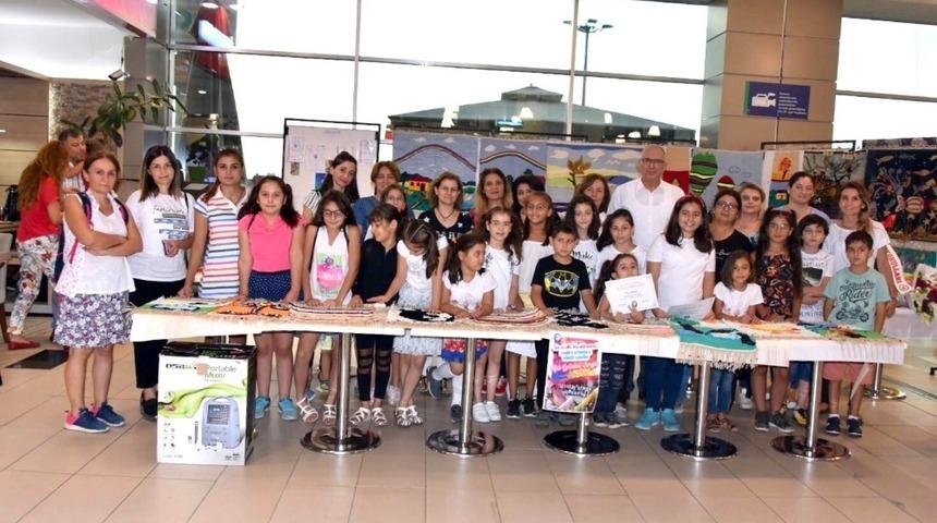 İlmek ilmek dokunan halılar g&ouml;r&uuml;c&uuml;ye &ccedil;ıktı